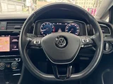 2017 Volkswagen Golf TSI Sedan for sale, Japanese used car export - photo 3 of 24 | GULJI TRADERS