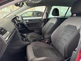 2017 Volkswagen Golf TSI Sedan for sale, Japanese used car export - photo 14 of 24 | GULJI TRADERS