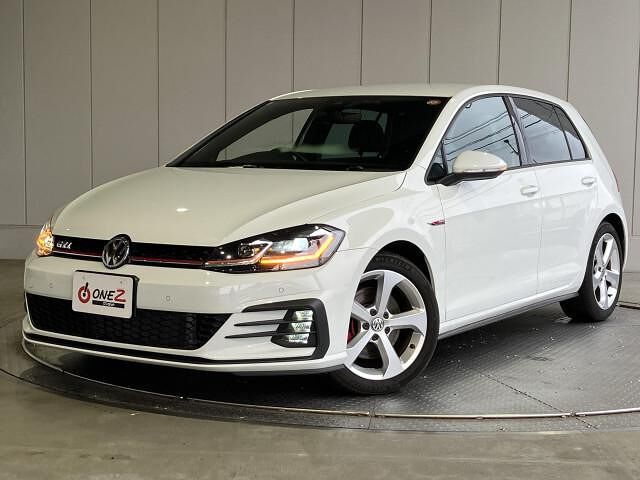 2017 Volkswagen Golf GTI Sedan for sale, Japanese used car export - photo 1 of 10 | GULJI TRADERS
