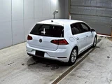2017 Volkswagen Golf Sedan for sale, Japanese used car export - photo 2 of 5 | GULJI TRADERS