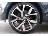 2017 Volkswagen Golf Sedan for sale, Japanese used car export - photo 38 of 46 | GULJI TRADERS