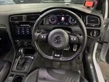 2017 Volkswagen Golf Base 4WD Sedan for sale, Japanese used car export - photo 3 of 9 | GULJI TRADERS