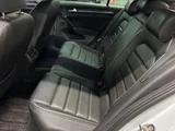 2017 Volkswagen Golf Base 4WD Sedan for sale, Japanese used car export - photo 7 of 9 | GULJI TRADERS