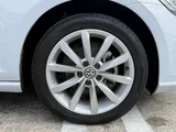 2018 Volkswagen Golf TSI Sedan for sale, Japanese used car export - photo 26 of 28 | GULJI TRADERS