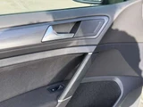 2018 Volkswagen Golf TSI Sedan for sale, Japanese used car export - photo 42 of 80 | GULJI TRADERS