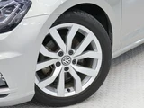 2018 Volkswagen Golf Sedan for sale, Japanese used car export - photo 11 of 49 | GULJI TRADERS