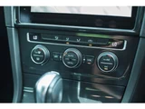 2018 Volkswagen Golf Sedan for sale, Japanese used car export - photo 41 of 64 | GULJI TRADERS