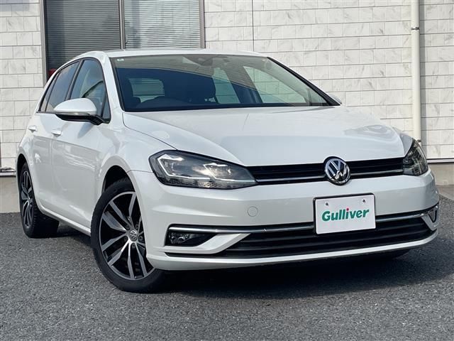 2018 Volkswagen Golf TSI - photo 1 2018 Volkswagen Golf TSI Sedan for sale, Japanese used car export - photo 1 of 23 | GULJI TRADERS