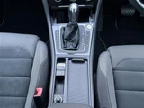2018 Volkswagen Golf Sedan for sale, Japanese used car export - photo 11 of 24 | GULJI TRADERS