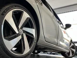 2018 Volkswagen Golf GTI Sedan for sale, Japanese used car export - photo 8 of 10 | GULJI TRADERS