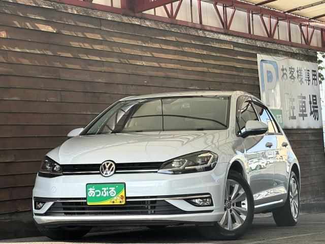 2018 Volkswagen Golf TSI - photo 1 2018 Volkswagen Golf TSI Sedan for sale, Japanese used car export - photo 1 of 9 | GULJI TRADERS