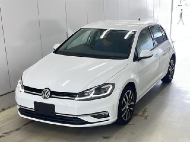 2018 Volkswagen Golf - photo 1 2018 Volkswagen Golf Sedan for sale, Japanese used car export - photo 1 of 5 | GULJI TRADERS
