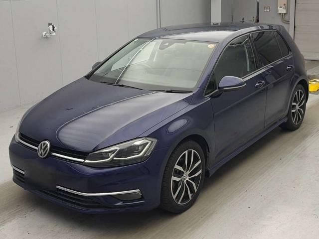 2018 Volkswagen Golf - photo 1 2018 Volkswagen Golf Sedan for sale, Japanese used car export - photo 1 of 9 | GULJI TRADERS