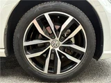 2019 Volkswagen Golf Sedan for sale, Japanese used car export - photo 32 of 78 | GULJI TRADERS