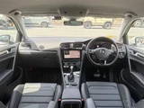 2019 Volkswagen Golf TSI Sedan for sale, Japanese used car export - photo 3 of 24 | GULJI TRADERS