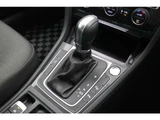 2019 Volkswagen Golf TSI Sedan for sale, Japanese used car export - photo 11 of 24 | GULJI TRADERS