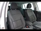 2019 Volkswagen Golf TSI Sedan for sale, Japanese used car export - photo 19 of 24 | GULJI TRADERS