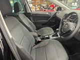 2019 Volkswagen Golf Sedan for sale, Japanese used car export - photo 4 of 9 | GULJI TRADERS