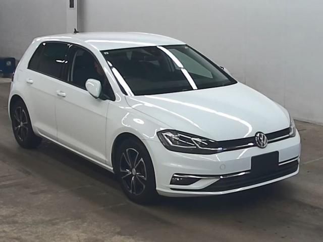 2019 Volkswagen Golf Sedan for sale, Japanese used car export | GULJI TRADERS