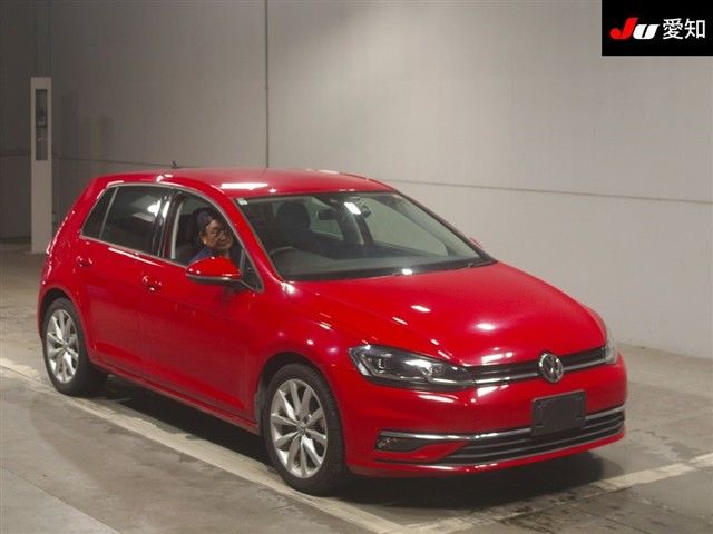 2019 Volkswagen Golf Sedan for sale, Japanese used car export - photo 1 of 9 | GULJI TRADERS
