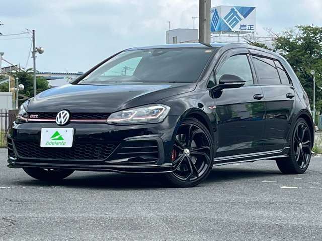 2020 Volkswagen Golf GTI TCR - photo 1 2020 Volkswagen Golf GTI TCR Sedan for sale, Japanese used car export - photo 1 of 59 | GULJI TRADERS