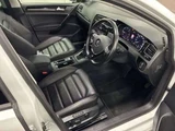 2020 Volkswagen Golf Sedan for sale, Japanese used car export - photo 7 of 14 | GULJI TRADERS
