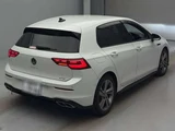 2021 Volkswagen Golf eTSI Sedan for sale, Japanese used car export - photo 2 of 9 | GULJI TRADERS