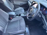 2021 Volkswagen Golf eTSI Sedan for sale, Japanese used car export - photo 4 of 9 | GULJI TRADERS