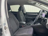 2022 Volkswagen Golf eTSI Active Sedan for sale, Japanese used car export - photo 9 of 20 | GULJI TRADERS