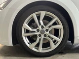 2022 Volkswagen Golf Base Sedan for sale, Japanese used car export - photo 13 of 18 | GULJI TRADERS