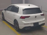 2023 Volkswagen Golf TSI 4WD Sedan for sale, Japanese used car export - photo 4 of 7 | GULJI TRADERS
