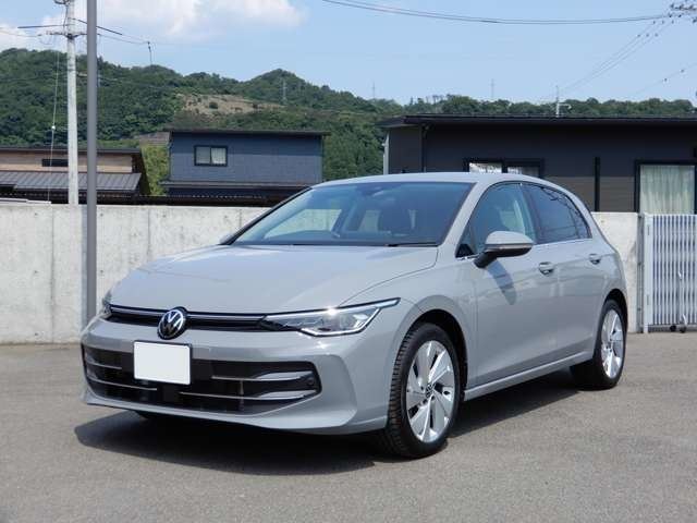 2025 Volkswagen Golf TDI Diesel Turbo - photo 1 2025 Volkswagen Golf TDI Diesel Turbo Sedan for sale, Japanese used car export | GULJI TRADERS