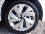 2025 Volkswagen Golf Sedan for sale, Japanese used car export - photo 15 of 37 | GULJI TRADERS