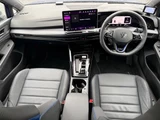 2025 Volkswagen Golf Sedan for sale, Japanese used car export - photo 14 of 31 | GULJI TRADERS