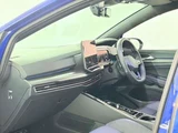 2025 Volkswagen Golf R 4WD Sedan for sale, Japanese used car export - photo 33 of 40 | GULJI TRADERS