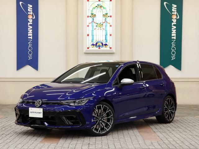 2025 Volkswagen Golf Sedan for sale, Japanese used car export - photo 1 of 9 | GULJI TRADERS