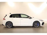 2025 Volkswagen Golf Sedan for sale, Japanese used car export - photo 4 of 9 | GULJI TRADERS
