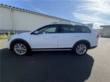 2015 Volkswagen Golf Alltrack Sedan for sale, Japanese used car export - photo 11 of 48 | GULJI TRADERS