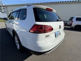 2015 Volkswagen Golf Alltrack Sedan for sale, Japanese used car export - photo 17 of 48 | GULJI TRADERS