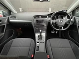 2015 Volkswagen Golf Alltrack TSI 4 PKG 4WD Sedan for sale, Japanese used car export - photo 3 of 23 | GULJI TRADERS