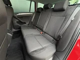 2015 Volkswagen Golf Alltrack TSI 4 PKG 4WD Sedan for sale, Japanese used car export - photo 16 of 23 | GULJI TRADERS