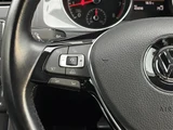 2015 Volkswagen Golf Alltrack TSI 4 PKG 4WD Sedan for sale, Japanese used car export - photo 18 of 23 | GULJI TRADERS