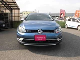 2016 Volkswagen Golf Alltrack TSI 4WD Sedan for sale, Japanese used car export - photo 2 of 59 | GULJI TRADERS