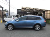 2016 Volkswagen Golf Alltrack TSI 4WD Sedan for sale, Japanese used car export - photo 12 of 59 | GULJI TRADERS