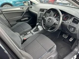 2016 Volkswagen Golf Alltrack TSI 4M Sedan for sale, Japanese used car export - photo 12 of 30 | GULJI TRADERS