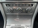 2016 Volkswagen Golf Alltrack TSI 4M Sedan for sale, Japanese used car export - photo 27 of 30 | GULJI TRADERS