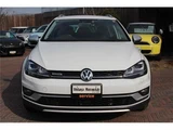 2016 Volkswagen Golf Alltrack TSI Sedan for sale, Japanese used car export - photo 4 of 9 | GULJI TRADERS