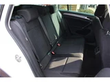 2016 Volkswagen Golf Alltrack TSI Sedan for sale, Japanese used car export - photo 8 of 9 | GULJI TRADERS