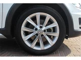 2016 Volkswagen Golf Alltrack TSI Sedan for sale, Japanese used car export - photo 9 of 9 | GULJI TRADERS
