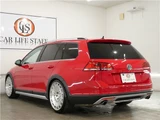 2017 Volkswagen Golf Alltrack TSI4M 4WD Sedan for sale, Japanese used car export - photo 12 of 56 | GULJI TRADERS